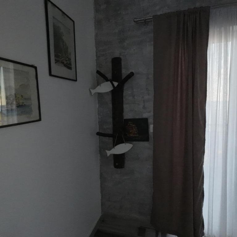 Captain's View - One-Bedroom Apartment - 1