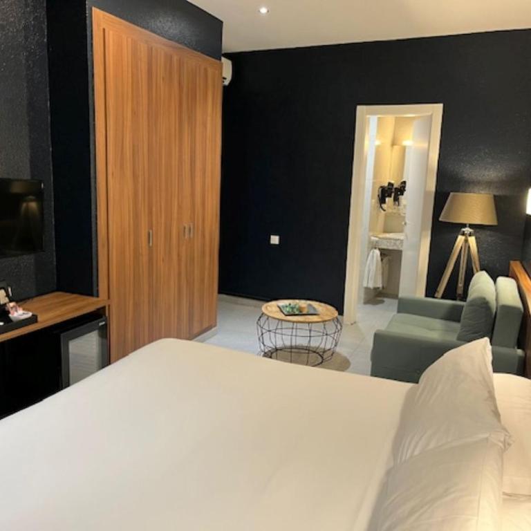 Hotel Aneto - Superior Queen Room - 2