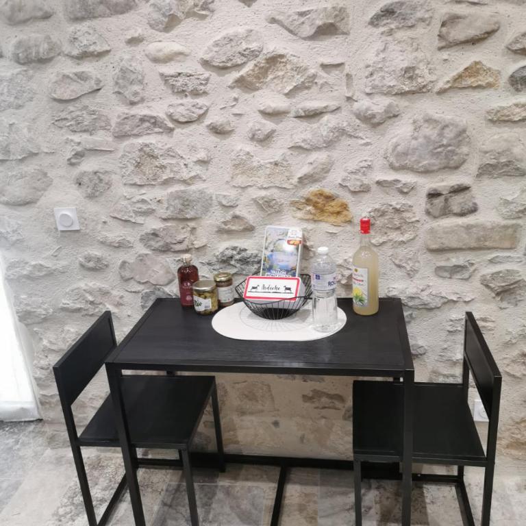 Écrin Minéral au cœur de Vallon-Pont-d'Arc - Appartement 1 Chambre - 8