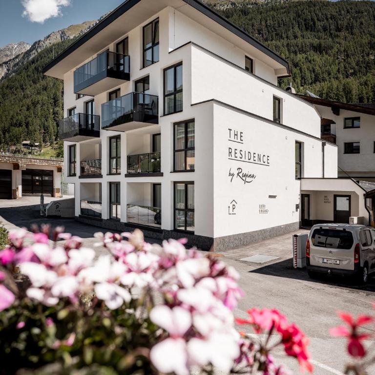 The Residence by Regina - Appartement 2 Chambres avec Balcon - 17