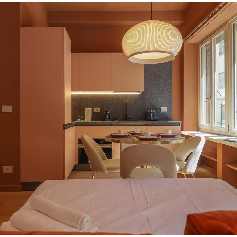 Venus Suite 2 minutes from Porta Nuova AC and WiFi - Appartamento con 1 Camera da Letto - 13