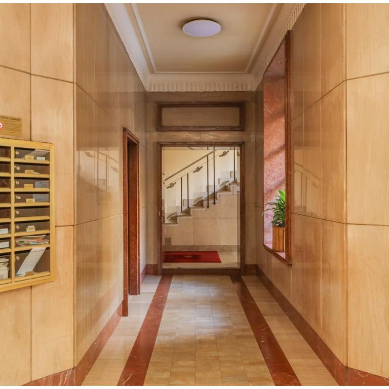 Venus Suite 2 minutes from Porta Nuova AC and WiFi - Appartamento con 1 Camera da Letto - 17