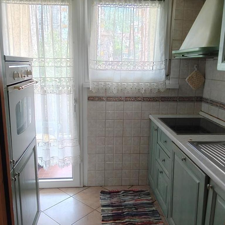 Appartamenti Donatella - Appartamento con 2 Camere da Letto e Balcone - 8