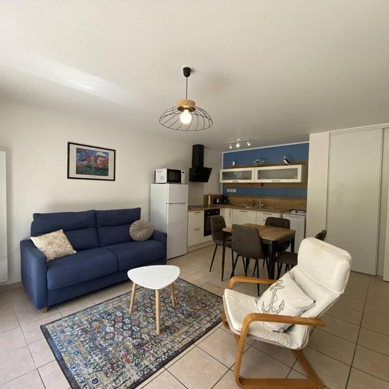 Appartement avec terrasse, jardinet clos et parking à Perros-Guirec - FR-1-368-466 - Apartment - 8