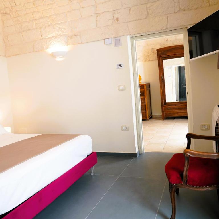 Palazzo Sozzi - ANTICO SPLENDORE nel CUORE di OSTUNI - Double Room - Disability Access - 22