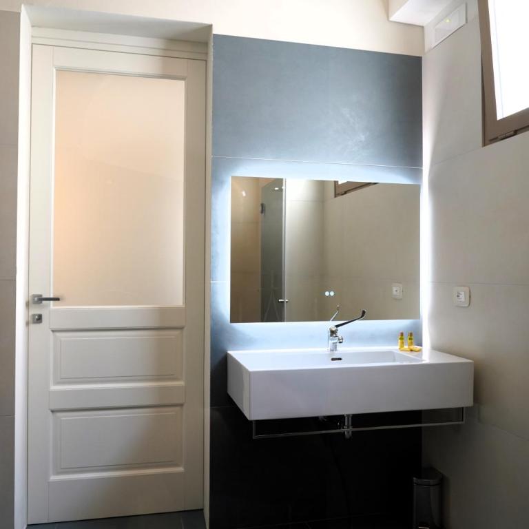 Palazzo Sozzi - ANTICO SPLENDORE nel CUORE di OSTUNI - Double Room - Disability Access - 39