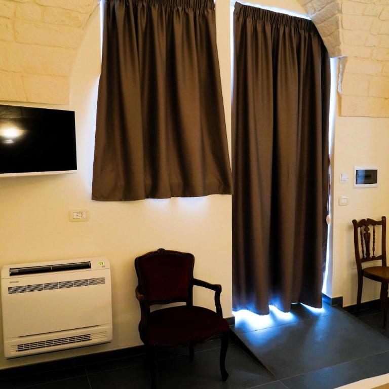 Palazzo Sozzi - ANTICO SPLENDORE nel CUORE di OSTUNI - Double Room - Disability Access - 32