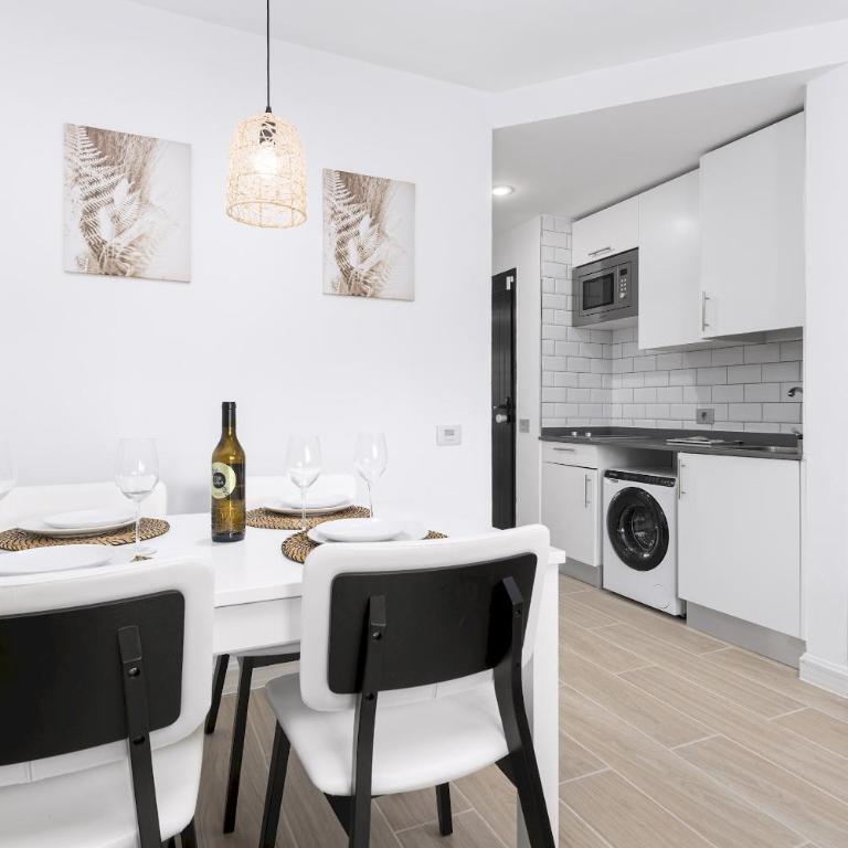 Home2Book Charming Apt Poolside Retreat - Apartamento de 1 dormitorio - 6