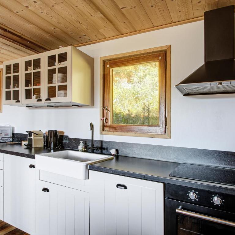 Chalet Sophie - Proche station de ski - Maison 2 Chambres - 11