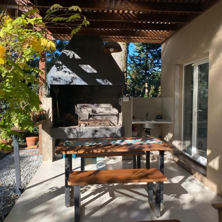 CASA CALMA refugio en medio de la naturaleza de Acantilados y amantes del golf - Casa - 3