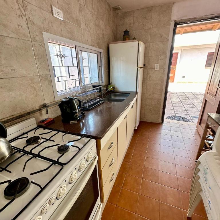 Hermosa Casa en el Centro, con Cochera - Casa de 2 dormitorios - 9