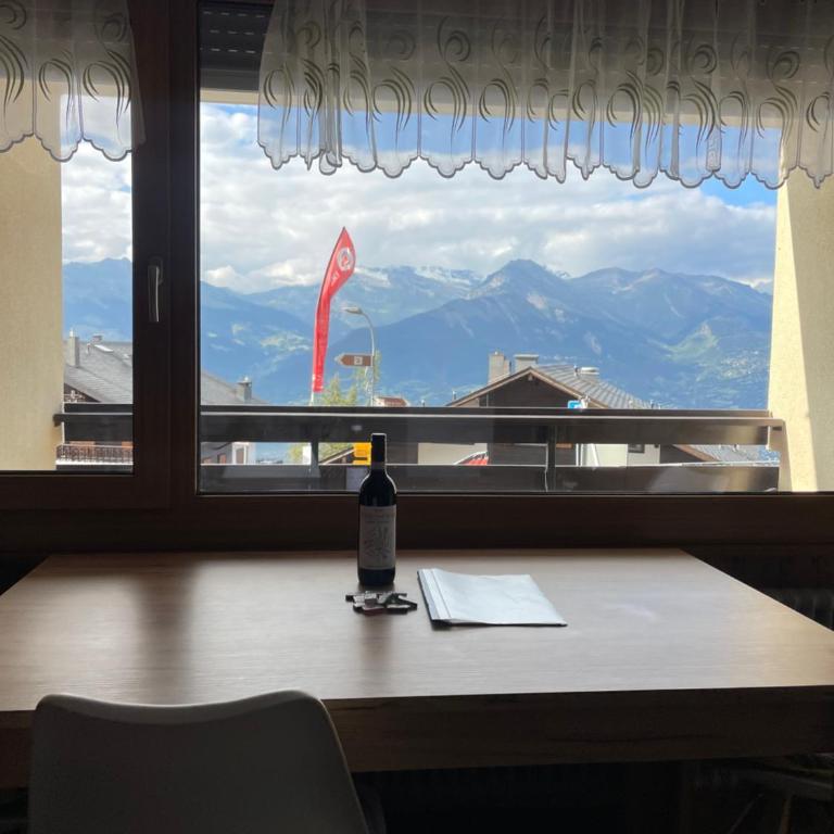 Ski-in Ski-out 4, mountain view - Apartment mit 1 Schlafzimmer, Balkon und Bergblick - 4