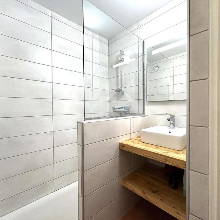 Charmant studio ski-in/ski-out 4 pers. avec piscine, jardin et parking à La Salle les Alpes - FR-1-330F-62 - Appartement (4 Adultes) - 19