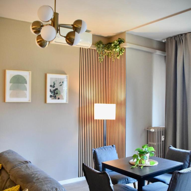 Pasitea Green Milano - 1 Min Walk Tram to Duomo, Easy to Rho Fiera - Appartamento con 1 Camera da Letto e Balcone - 1