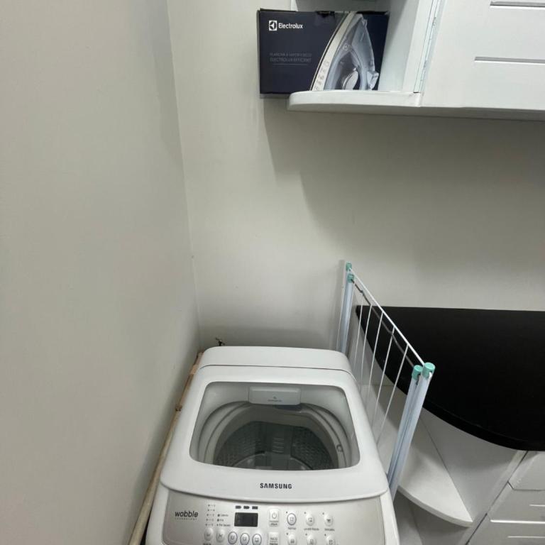 Comodo Dpto bien equipado cerca de Aeropuerto y COP Comité Olímpico Py - Apartamento de 2 dormitorios con balcón - 16