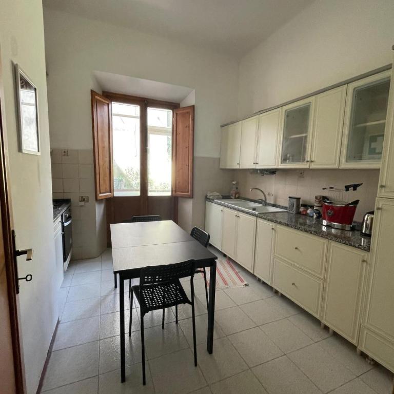 Casa Vespucci - Appartamento con 2 Camere da Letto - 8