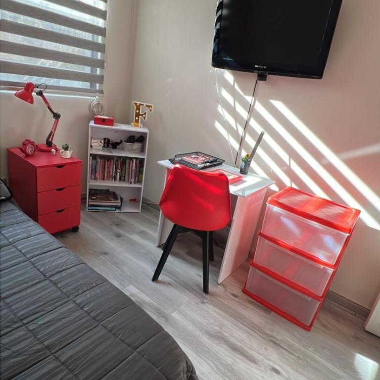 Metro Santa Ana - One-Bedroom Apartment - 10
