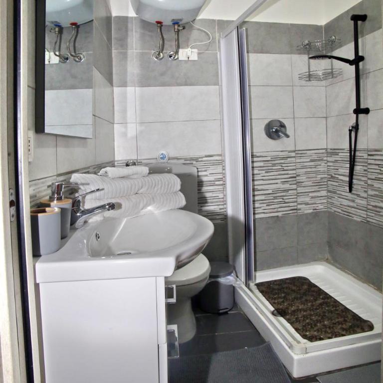 Home La Marina 2 - Appartamento con 1 Camera da Letto - 19