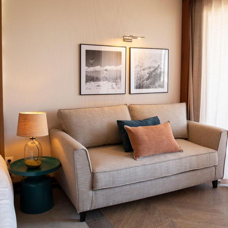 Grand Hôtel Les Flamants Roses Thalasso & Spa - Chambre Double avec Accès Gratuit au Spa - Vue sur Jardin - 6