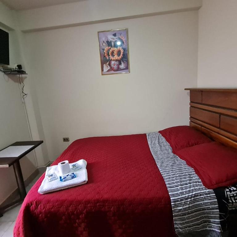 Hostal La Extincion - Queen Room with Balcony - 1