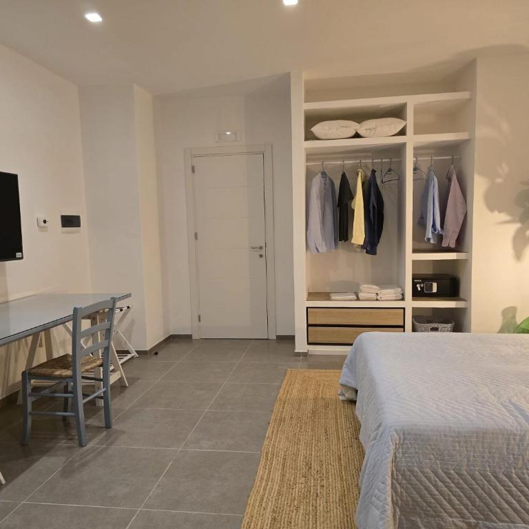 Domus Minerva - Deluxe Double Room with Shower - 1