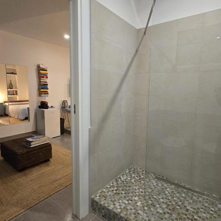 Domus Minerva - Deluxe Double Room with Shower - 10