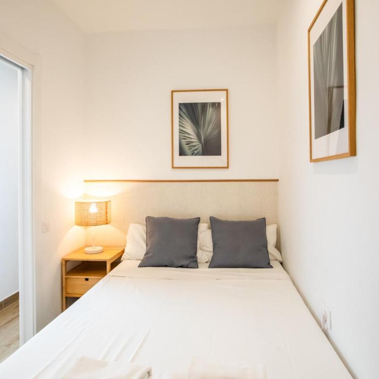 61IND1124- Beautiful apartment near sagrada famili - Three-Bedroom Apartment - 19