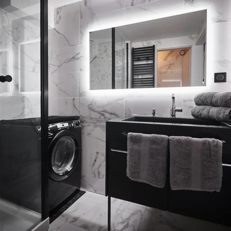 Petit & authentique hyper centre - Superior Apartment with City View - 6