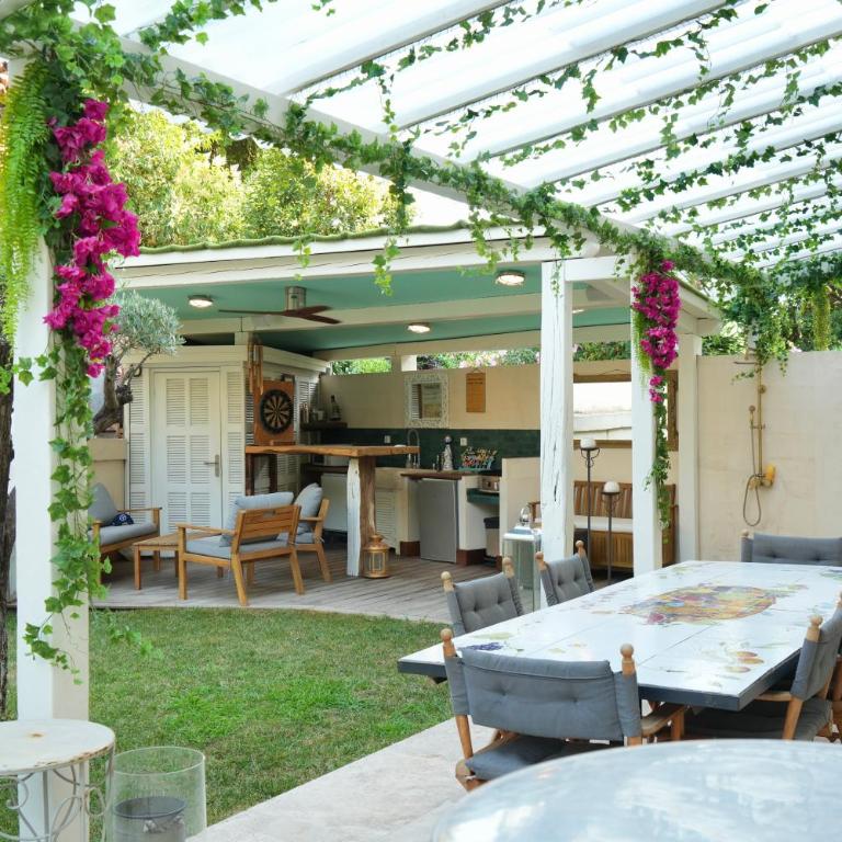 Villa La Mascotte - Villa - 82
