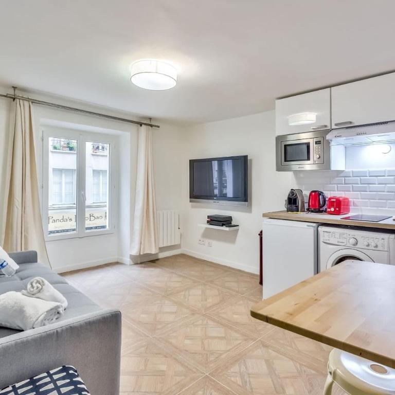 BAIL MOBILITE - Studio notre dame de Nazareth - Appartement - 1
