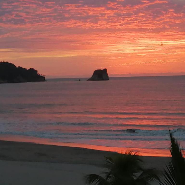 Departamento para 6 personas Atacames - Three-Bedroom Apartment with Sea View - 1