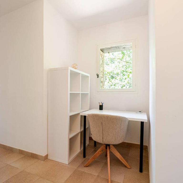 Gordes Villa avec piscine chauffée et privée , jacuzzi et pétanque calme - Villa 3 Chambres - 16
