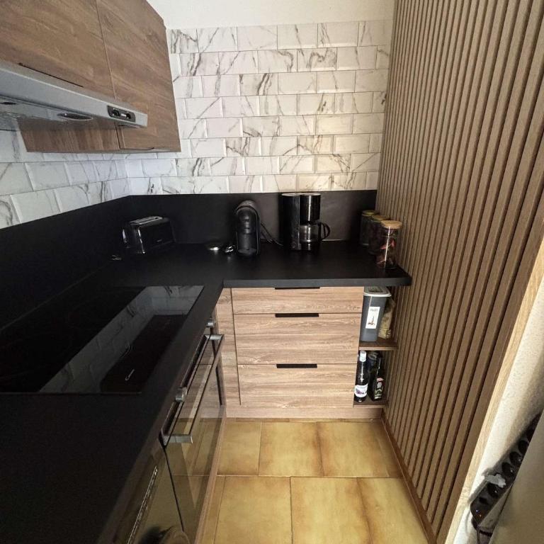 Appartement trois pièces climatisé avec terrasse- AR021-034 - Appartamento - 8