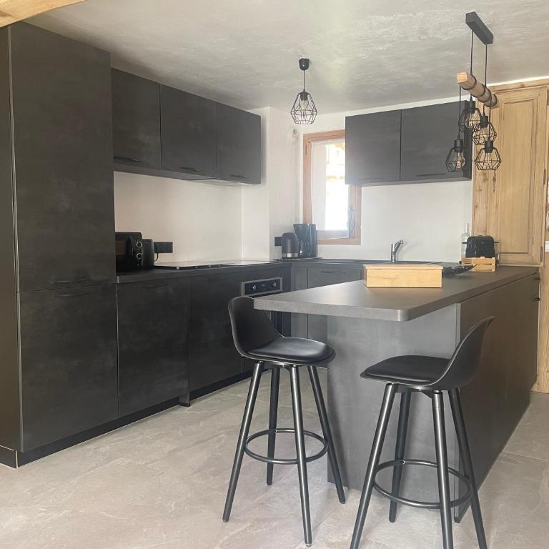 Chalet Soleil, magnifique triplex sur les pistes - Chalet - 12