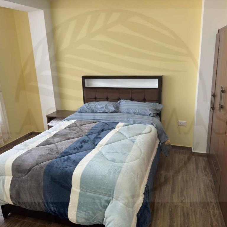 Las Palmas Apart - Three-Bedroom Standard Apartment - 7