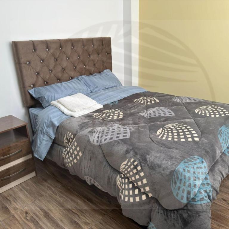 Las Palmas Apart - Three-Bedroom Standard Apartment - 9