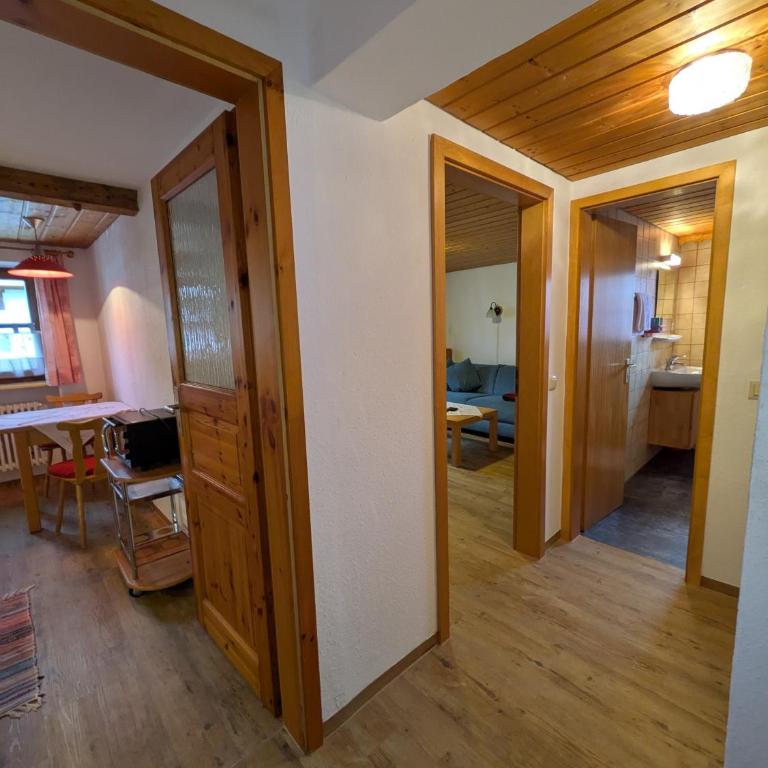 Gästehaus Krumbacher - Studio mit Schlafsofa - 4