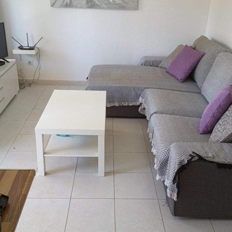 CasaTrébol - One-Bedroom Apartment with Garden View - 13
