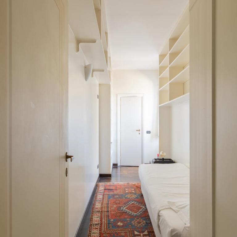 Celeste Retreat al Pantheon - Homkeey Apartments - Appartamento con 2 Camere da Letto e Balcone - 11