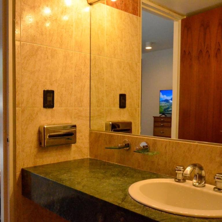 Nomad Suites Altamira - Studio Apartment with Balcony - 16