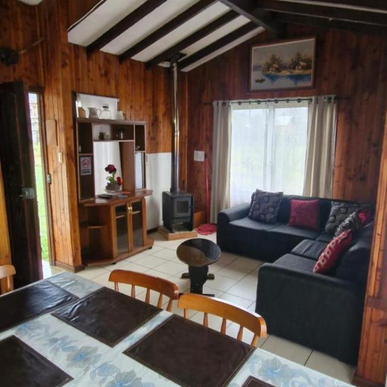 Cabaña 4 - Three-Bedroom House - 1
