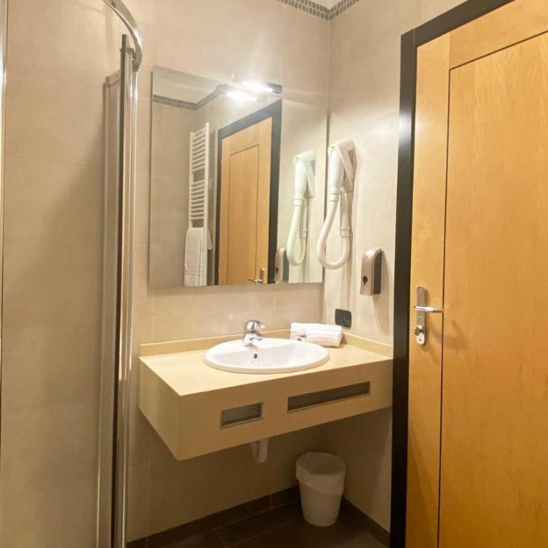 Luxury Rooms Padova Station - Camera Singola con Bagno - 4