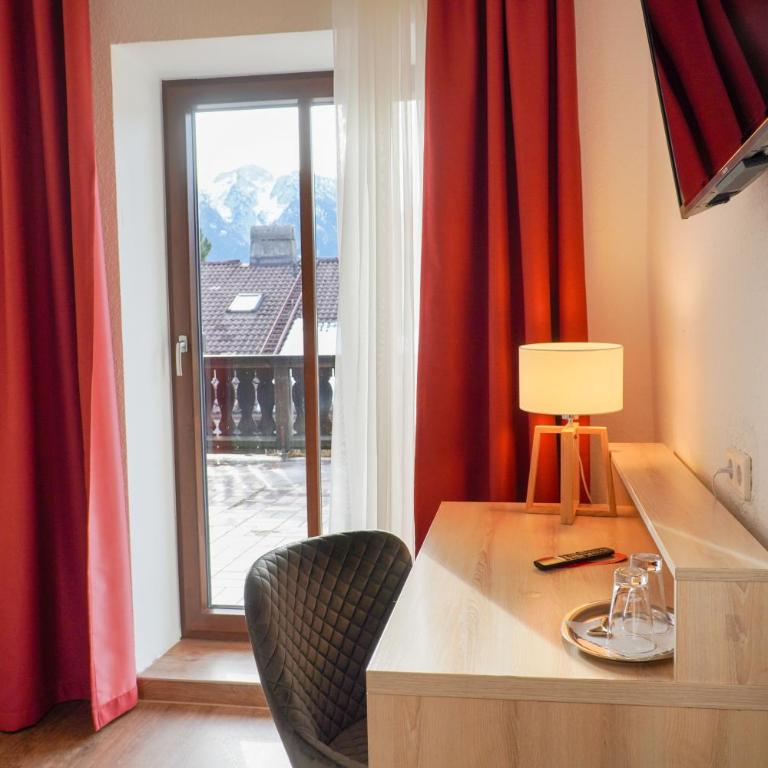 Landgasthof Schwarzberg - Familienzimmer mit Balkon - 4