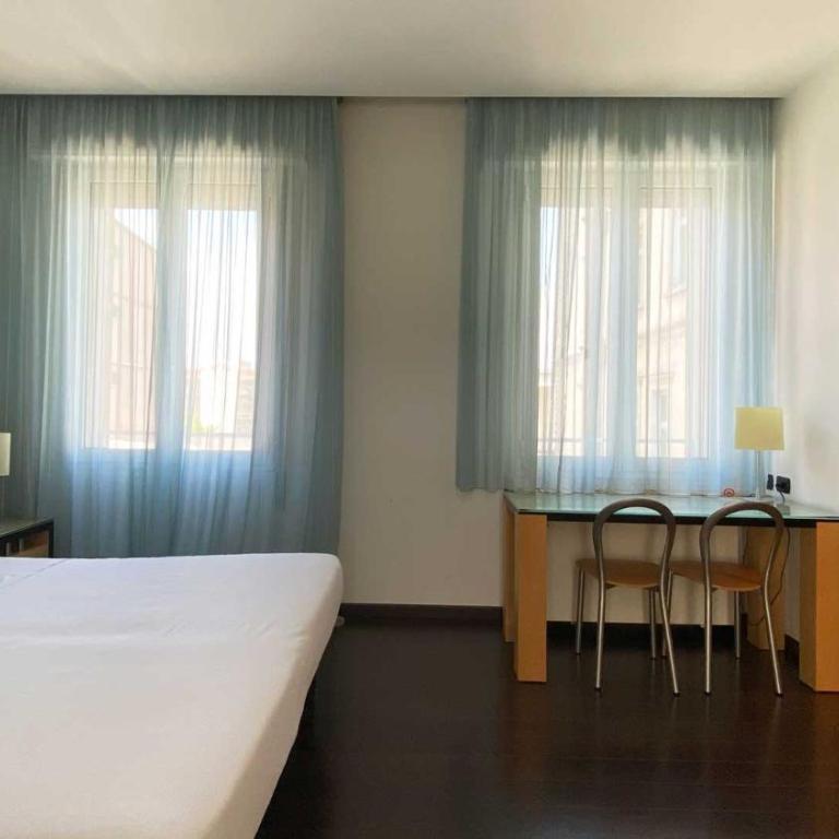 Luxury Rooms Padova Station - Camera Matrimoniale Standard - 5