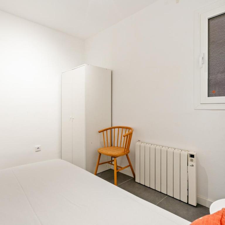 Flateli Espronceda 22 - Three-Bedroom Apartment - 20