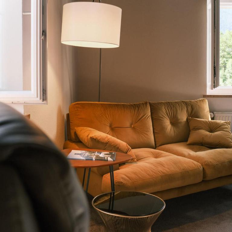 The Townhouse Ruhpolding - Individual Design & Casual Concept - Chiemgau Karte - Junior Suite mit Bergblick - 12