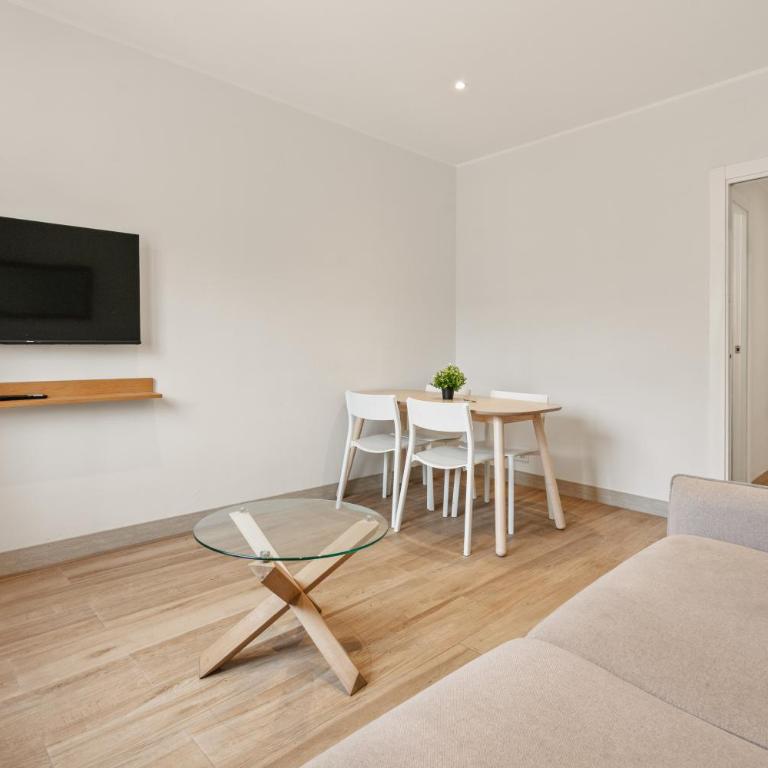 Flateli Espronceda 32 - Three-Bedroom Apartment - 15