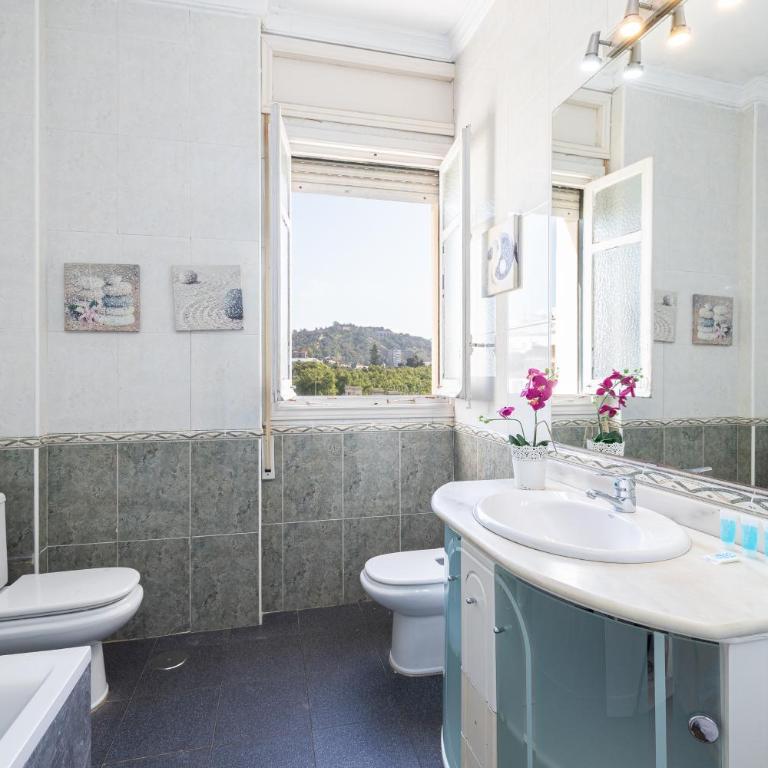 Holidays2Malaga Terraza & junto puerto deportivo - Three-Bedroom Apartment - 6