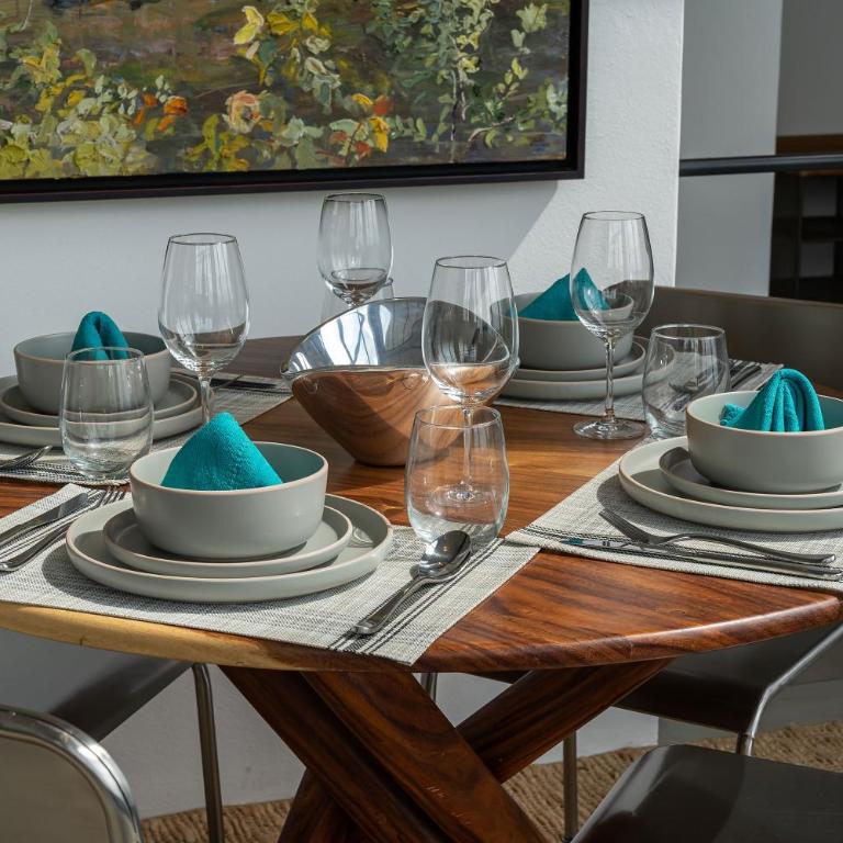 Casa Altamira, Stylish 1BR Loft with City Views in Centro - One-Bedroom House - 32