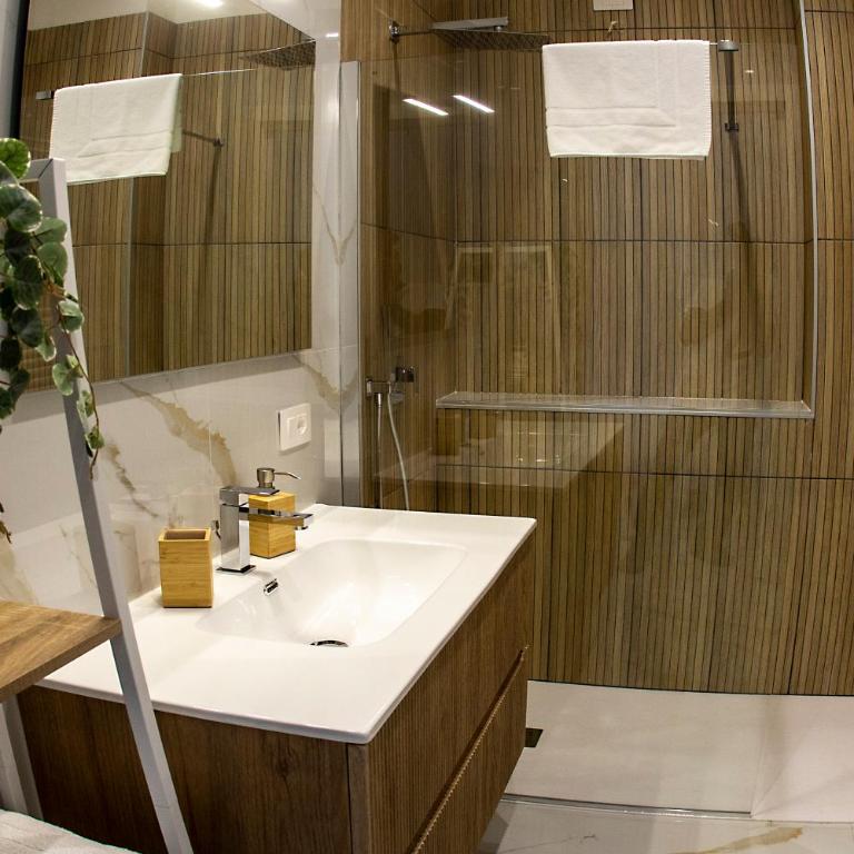 BeB Le Sirene - Deluxe Triple Room - 2